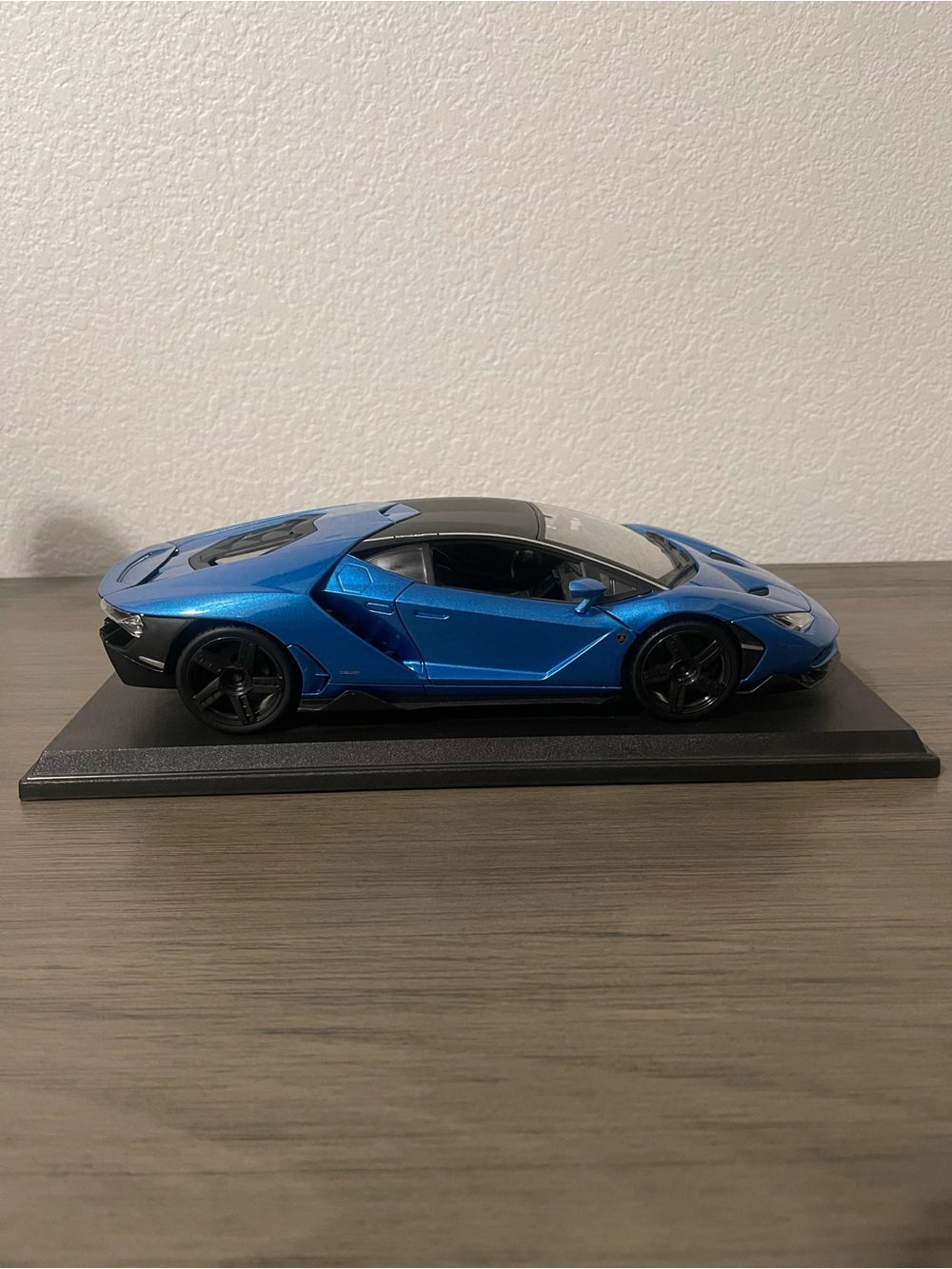 Lamborghini Centenario Blue Sports Car Model
